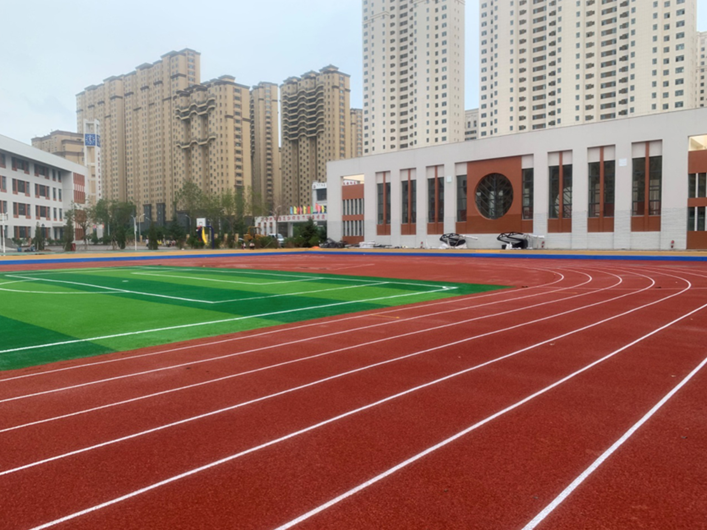 內(nèi)蒙古赤峰市松山區(qū)十一小 內(nèi)蒙古赤峰市松山區(qū)十一小