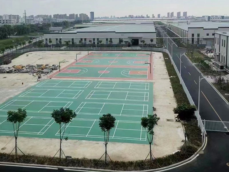 安徽蕪湖比亞迪無(wú)為廠區(qū)室外硅PU球場(chǎng)